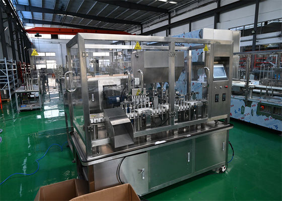 臨床規模生産のためのコンパクトアンプルフィラー 22000BPH CE 認証 GMP 規格 ISO A クラス LAF システム